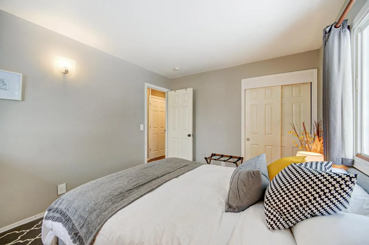 Holiday home Evergreen Shadow Villa Seattle United States